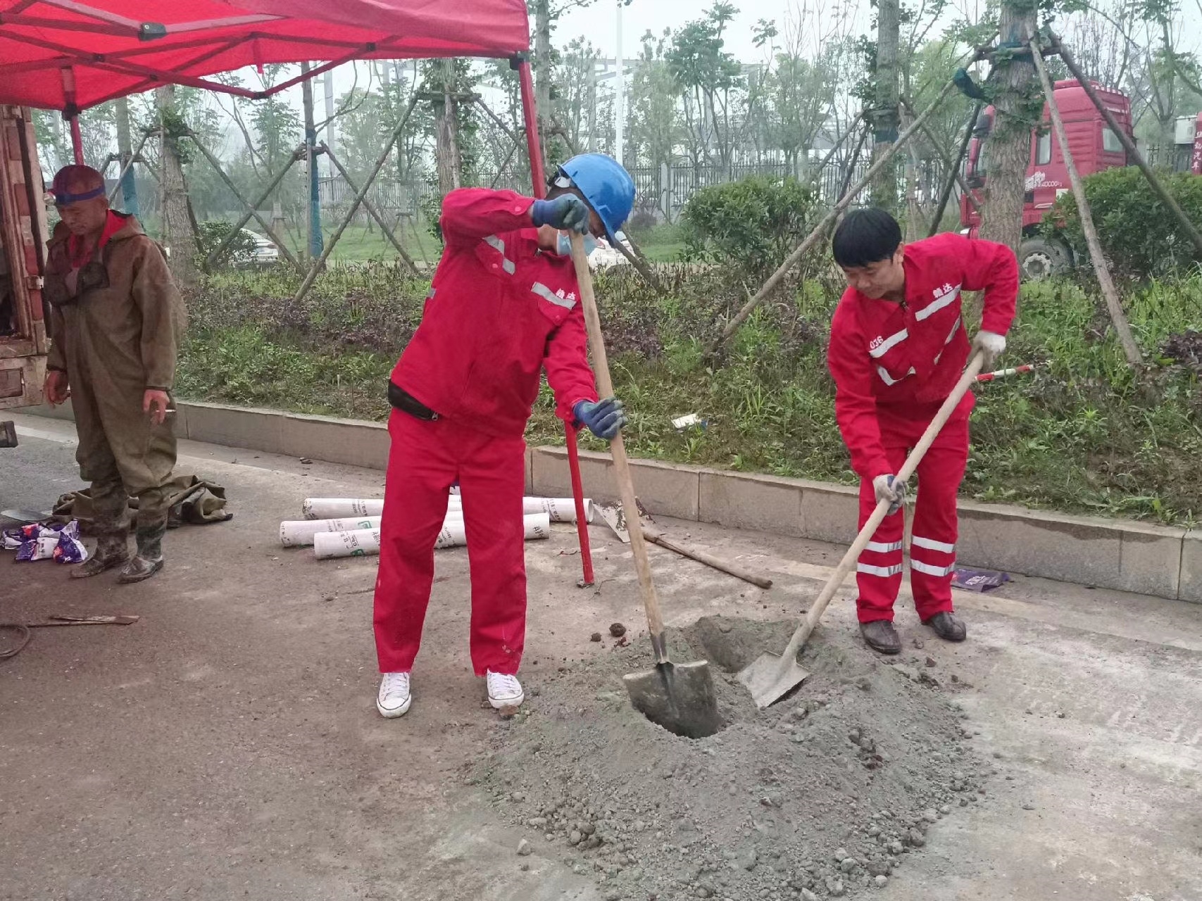 凤泉管道疏通哪家好】及时进行市政管道清淤